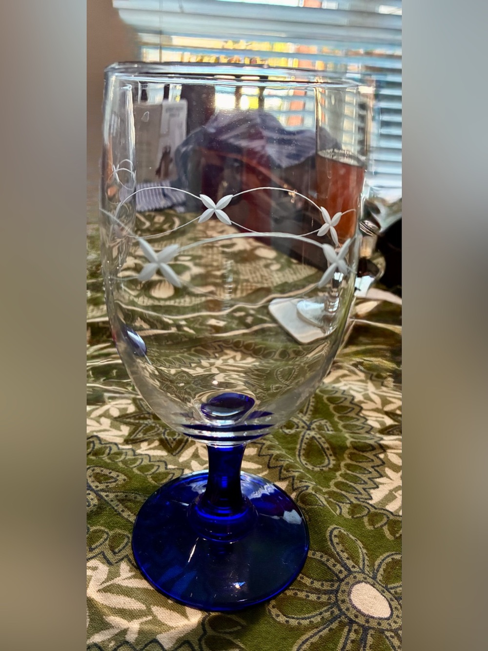 3 Princess House Heritage 1980s Iced Tea Goblets. Hand blown Cobalt Blue stems.